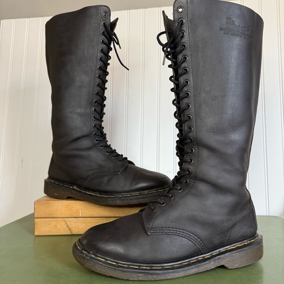 Dr. Martens Other - VTG England #1420 Dr. Martens OG 20-Eyelet Lace-Up Boots in Black Leather
